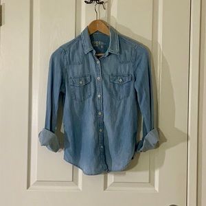 GAP chambray button down shirt